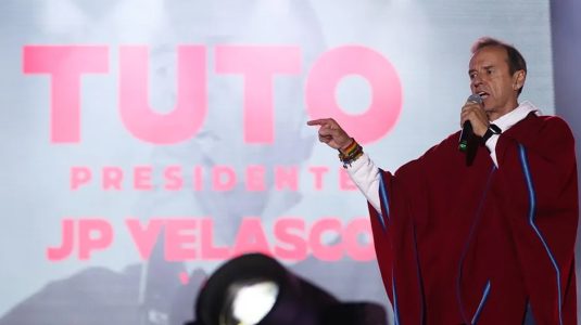 El derechista Jorge Quiroga cierra su campaña presidencial y pide un «cambio» en Bolivia