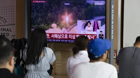 Corea del Norte lanza misiles balísticos de corto alcance hacia el mar Amarillo
