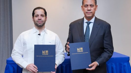 Indotel y SIMV unen esfuerzos para fortalecer la confianza digital en el mercado de valores