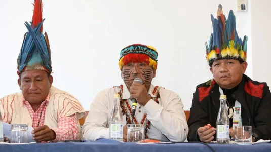 Los indígenas amazónicos buscan fortalecer el autogobierno y la protección a sus territorios