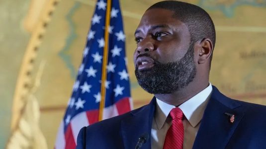 El candidato republicano a gobernador de Florida apoya a Trump «en la caída del régimen» de Cuba