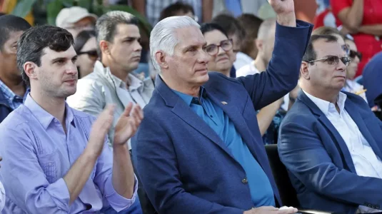 Díaz-Canel califica de «estancado» el diálogo con EE.UU. y niega que Cuba esté cerca del «colapso»