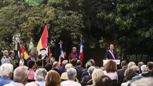 El nuevo alcalde de París promete seguir honrando la memoria de los españoles de La Nueve