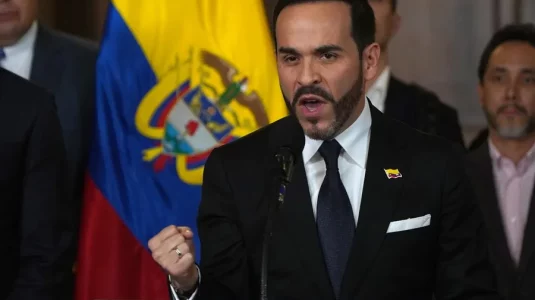 De la Espriella presenta la nueva cúpula militar para «combatir el crimen» en Colombia