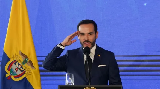 De la Espriella anuncia contactos con el FMI por la crisis financiera de Colombia