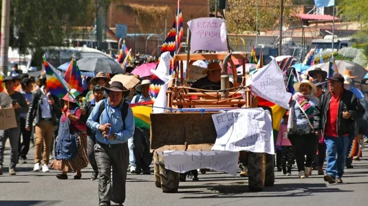Diálogo en Bolivia: la OEA pide evitar bloqueos